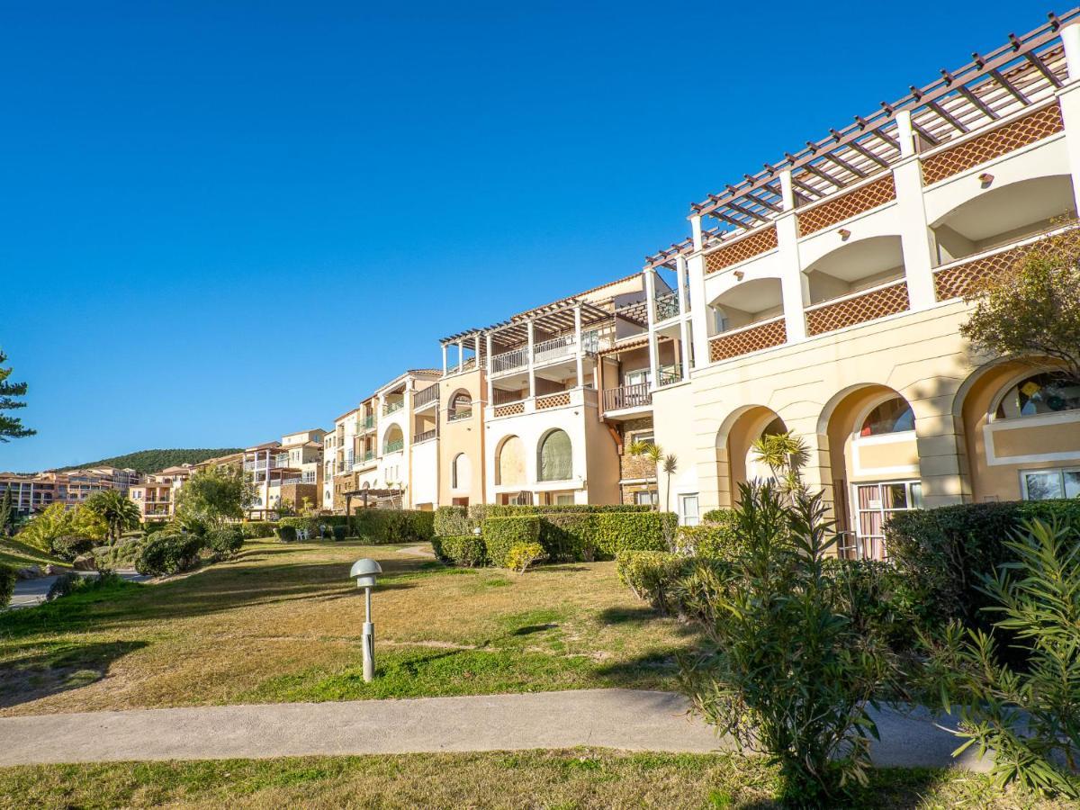 Apartment Village Cap Esterel - L'Esquinade-32 By Interhome Saint-Raphaël Exterior foto