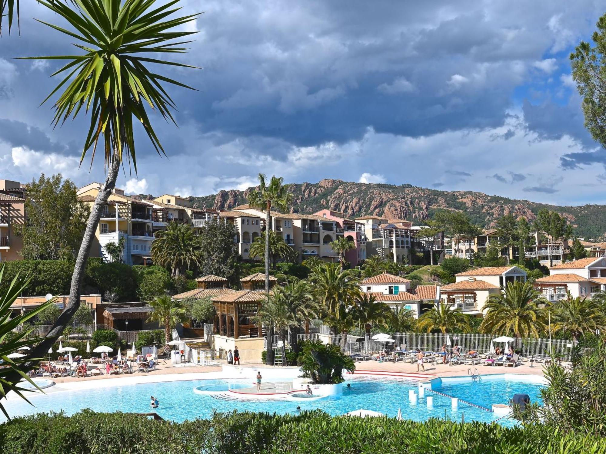 Apartment Village Cap Esterel - L'Esquinade-32 By Interhome Saint-Raphaël Exterior foto